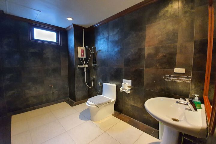 Bath Interior