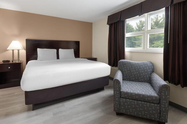 Room 21 of 55