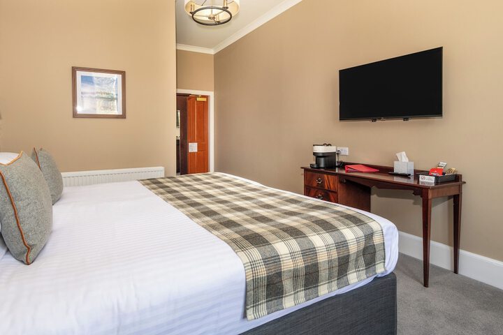 Room 44 of 79