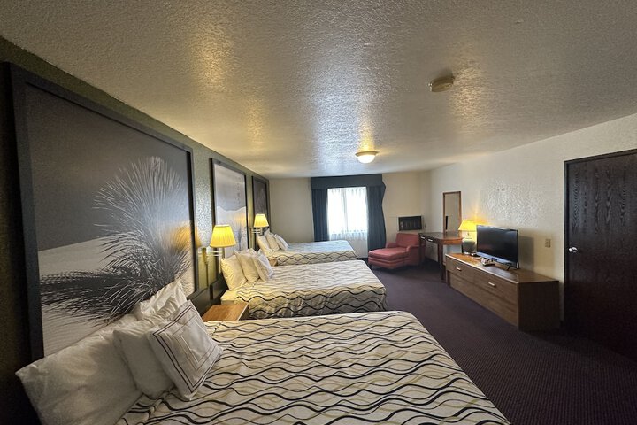 Room 9 of 21