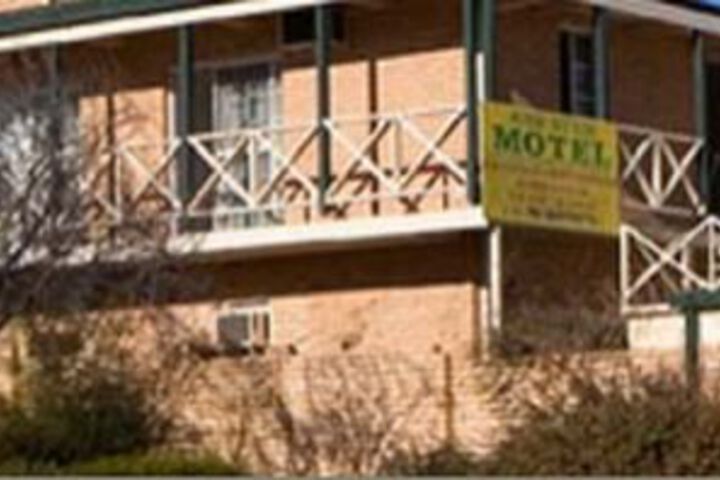 Hotel 3 of 13