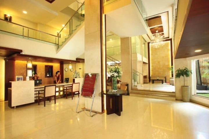 Lobby Entry