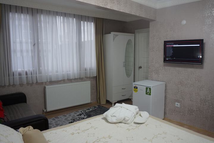 Room 2 of 15