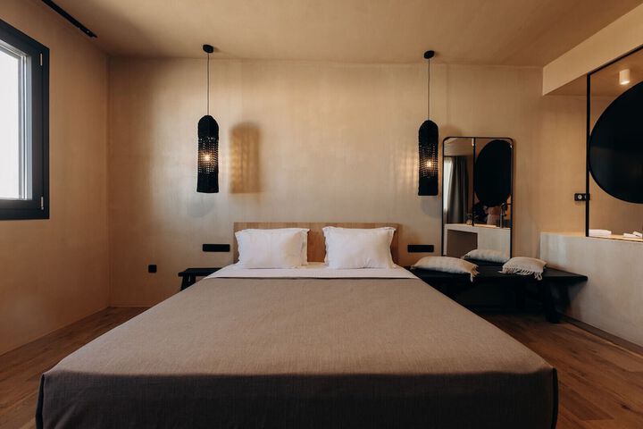 Room 21 of 57