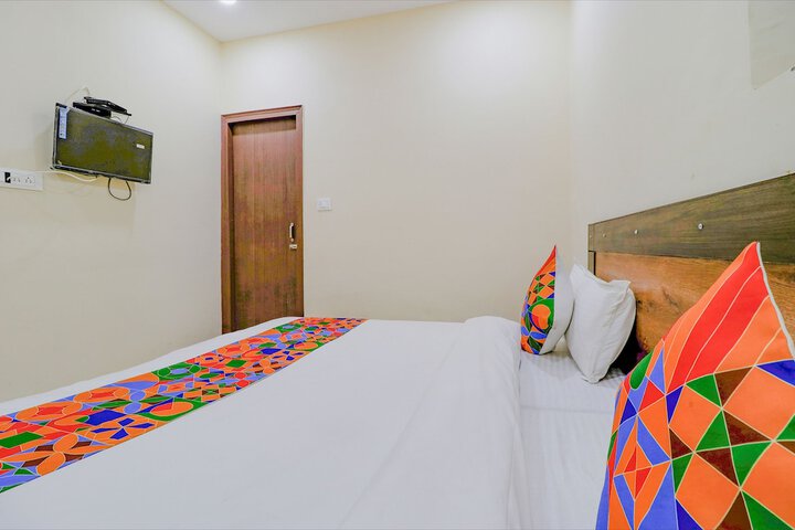 Room 15 of 22