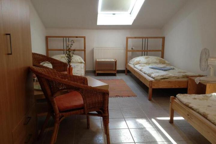 Photo 25