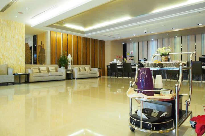 Hotel Interior 2 of 137