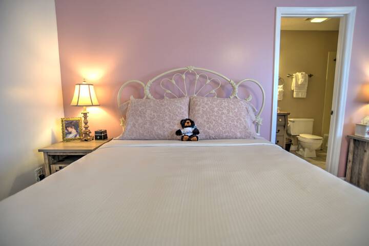 Room 50 of 96