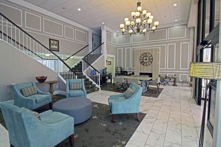 Lobby Entry