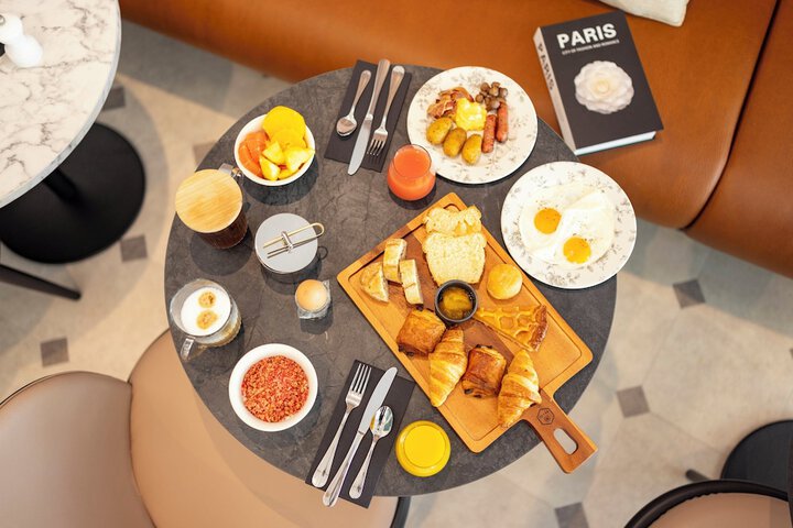 Breakfast/Coffee Service 54 of 88