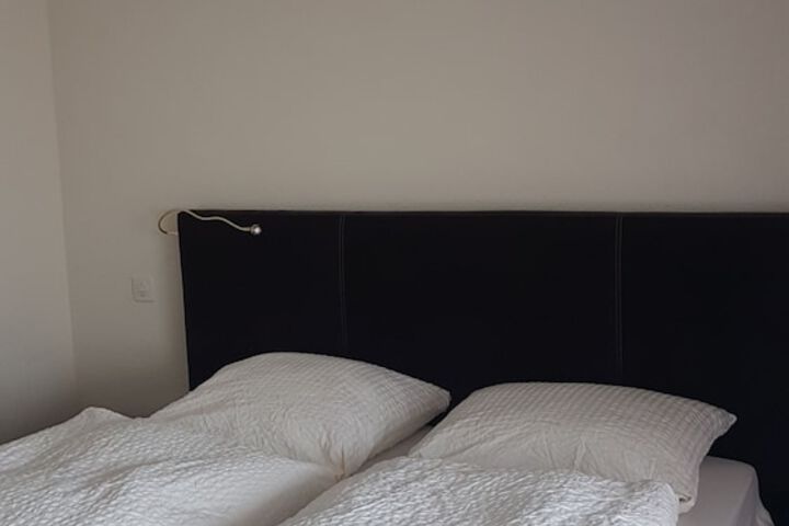 Room 7 of 57