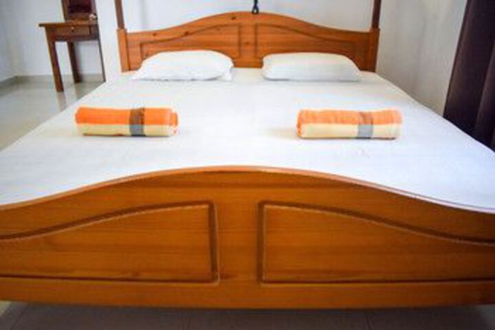 Room 20 of 25