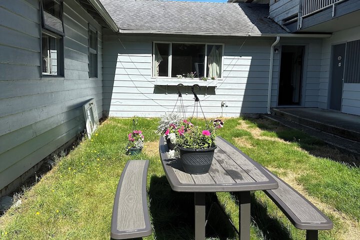 Property Grounds 51 of 56
