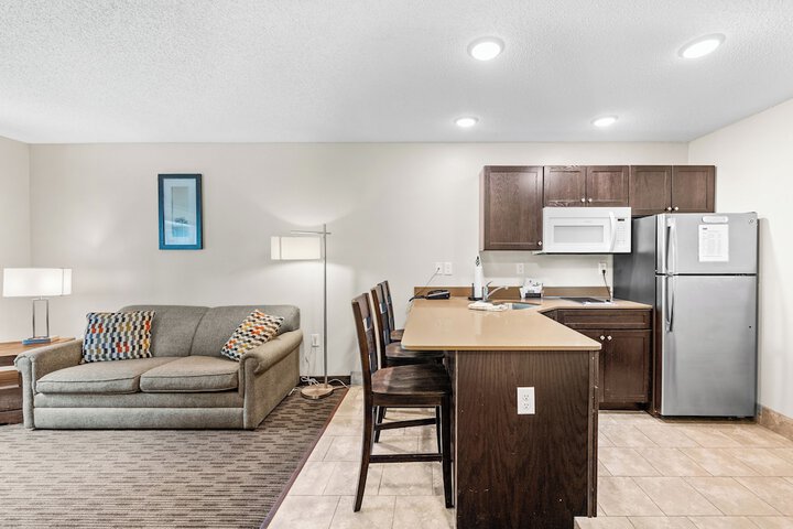 Room 12 of 48