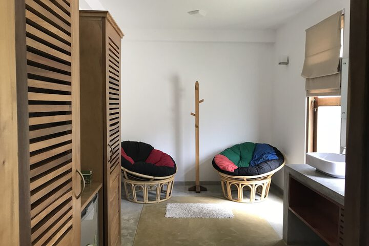 Room 12 of 63