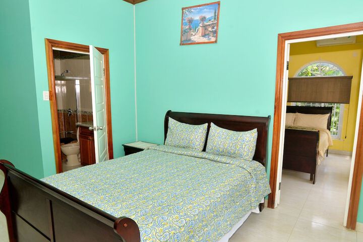 Room 8 of 42