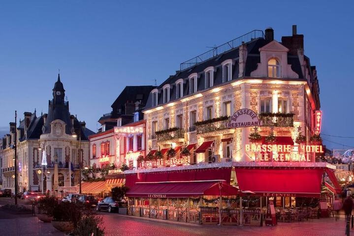 Hotel le Central in Trouville-sur-Mer