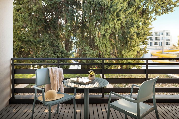 Terrace/Patio 65 of 73