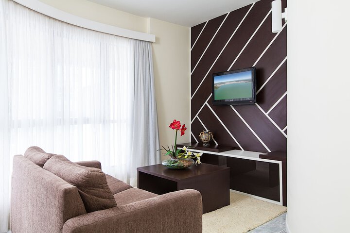 Room 16 of 34