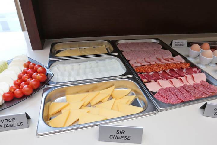 Breakfast buffet