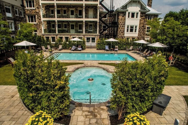 Pool 35 of 60