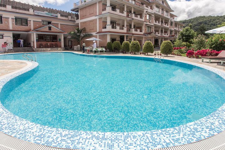 Pool 45 of 108