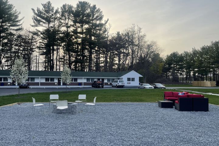 Property Grounds 19 of 30