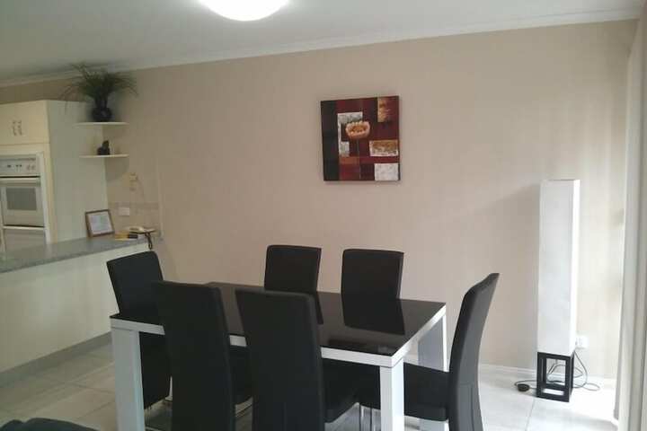 Room 9 of 26