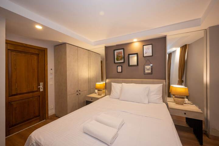 Room 55 of 98