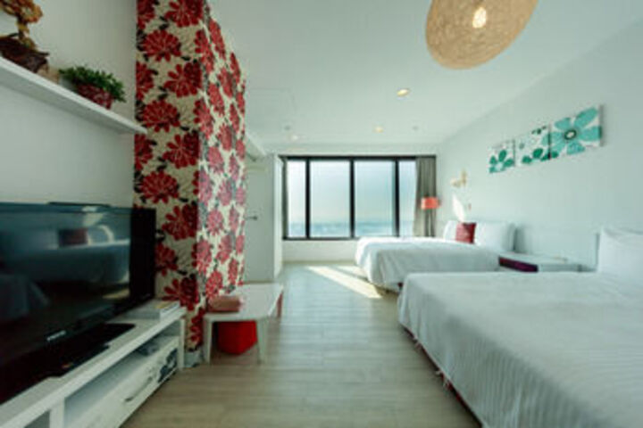 Room 34 of 89