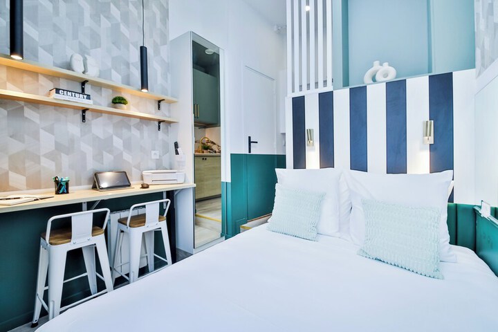 Room 73 of 270