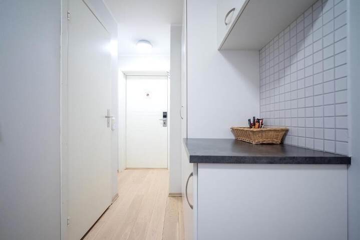 Room 44 of 59
