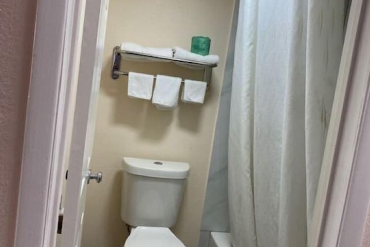 Room 36 of 54