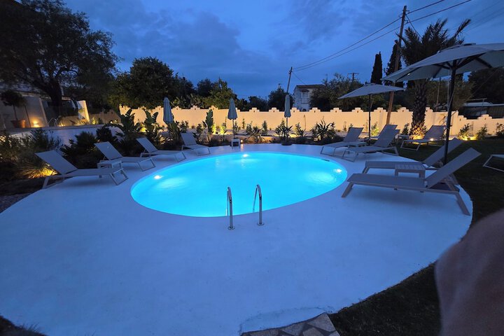 Pool 31 of 50