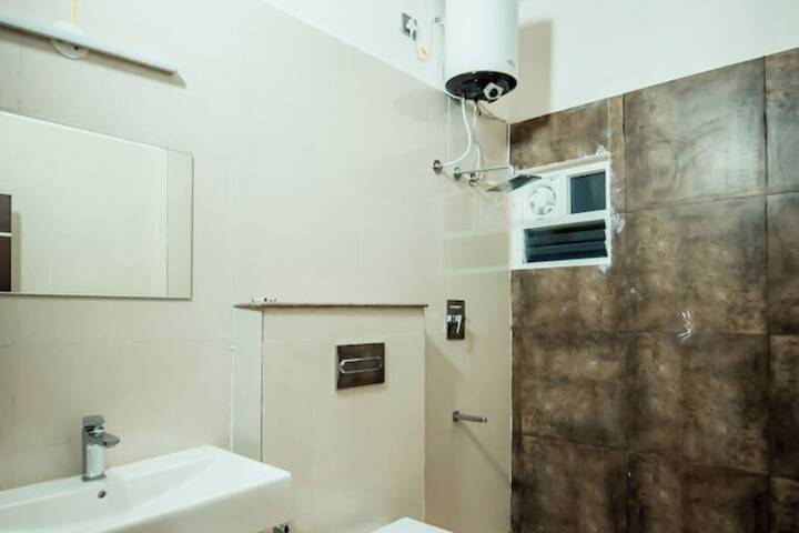 Room 18 of 20