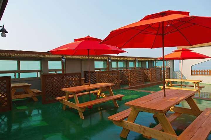 Terrace/Patio 52 of 57