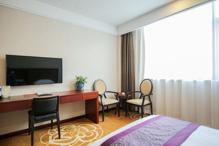 Room 20 of 50