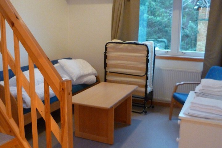 Room 12 of 32