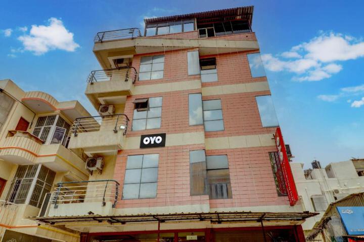 Hotel O Raj Comforts