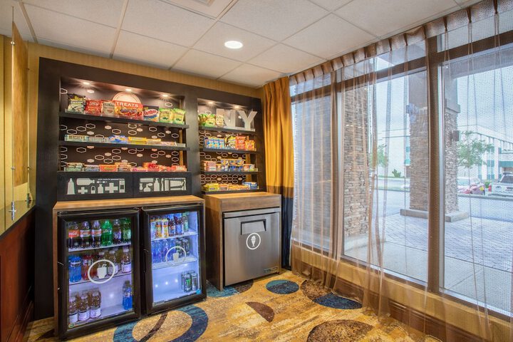 Snack bar
