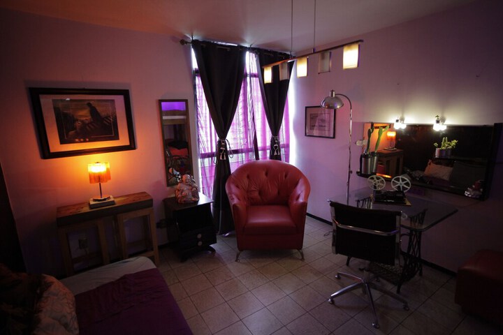 Room 35 of 80