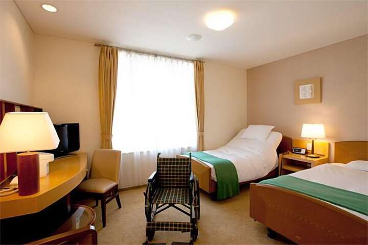 Room 17 of 39