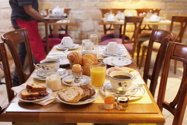 Breakfast/Coffee Service 77 of 87