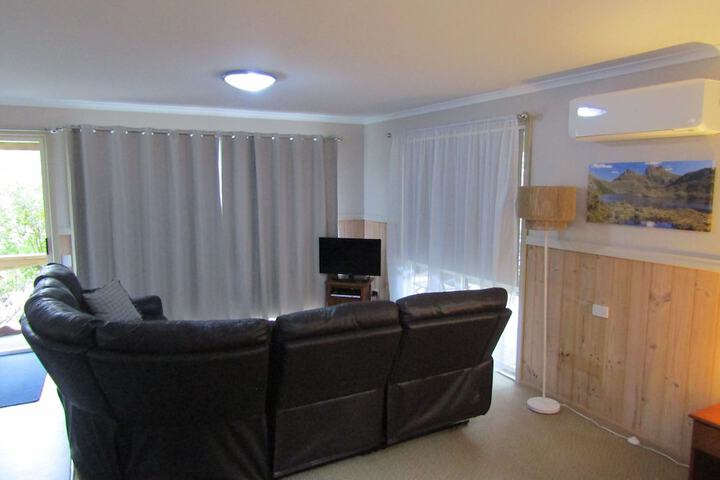 Room 12 of 19