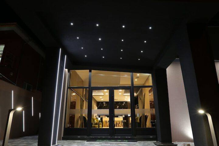Hotel 81 of 86