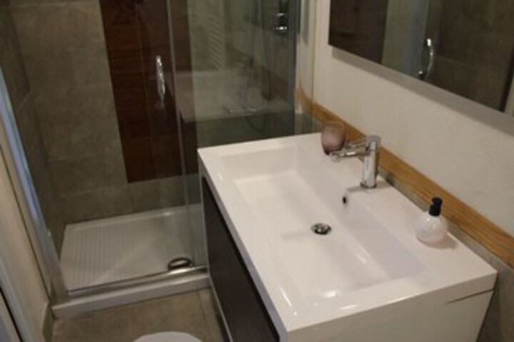 Room 4 of 21