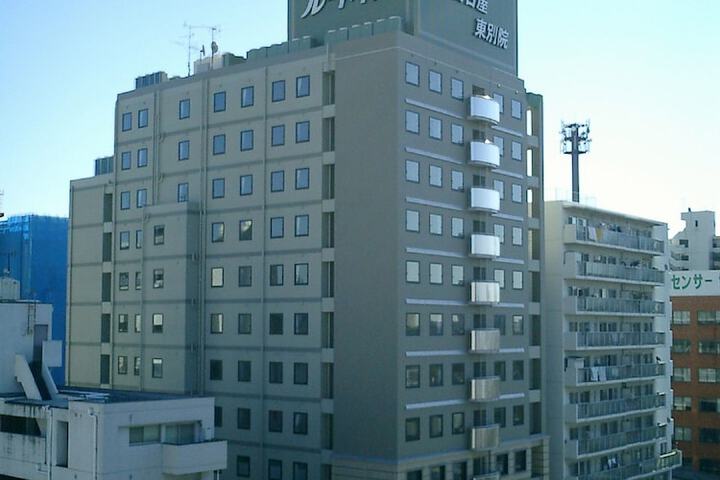 Hero Image 1 of 28