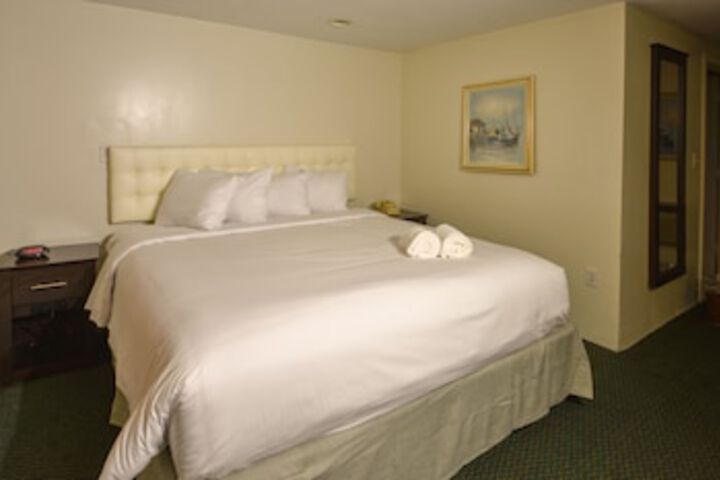 Room 64 of 207
