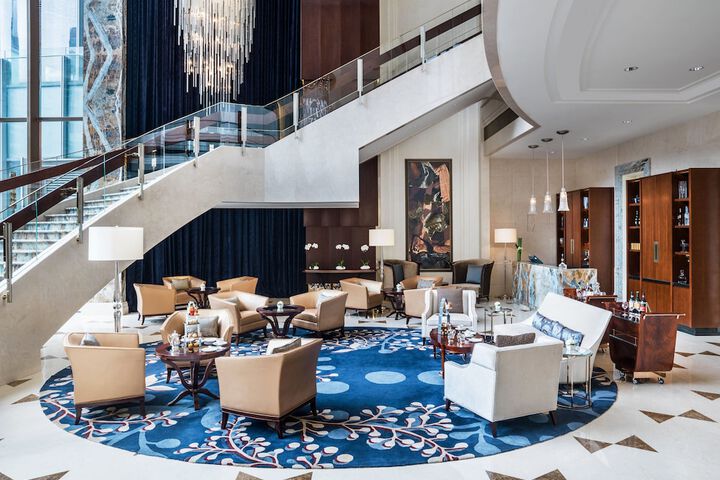 Hotel Lobby