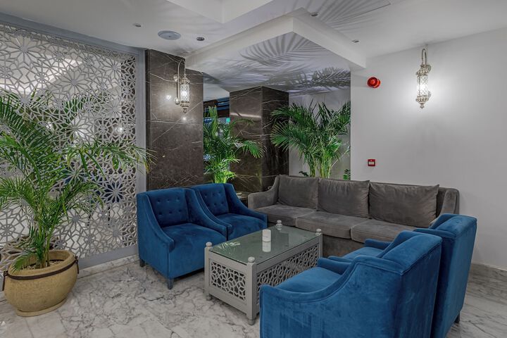 Hotel Lobby